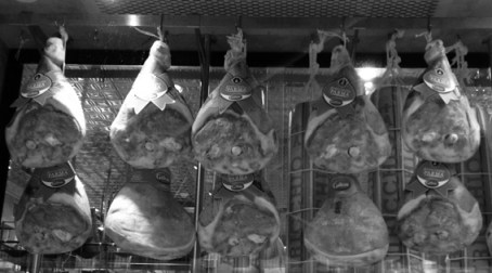 Italian deli © Barbara Lueneburg